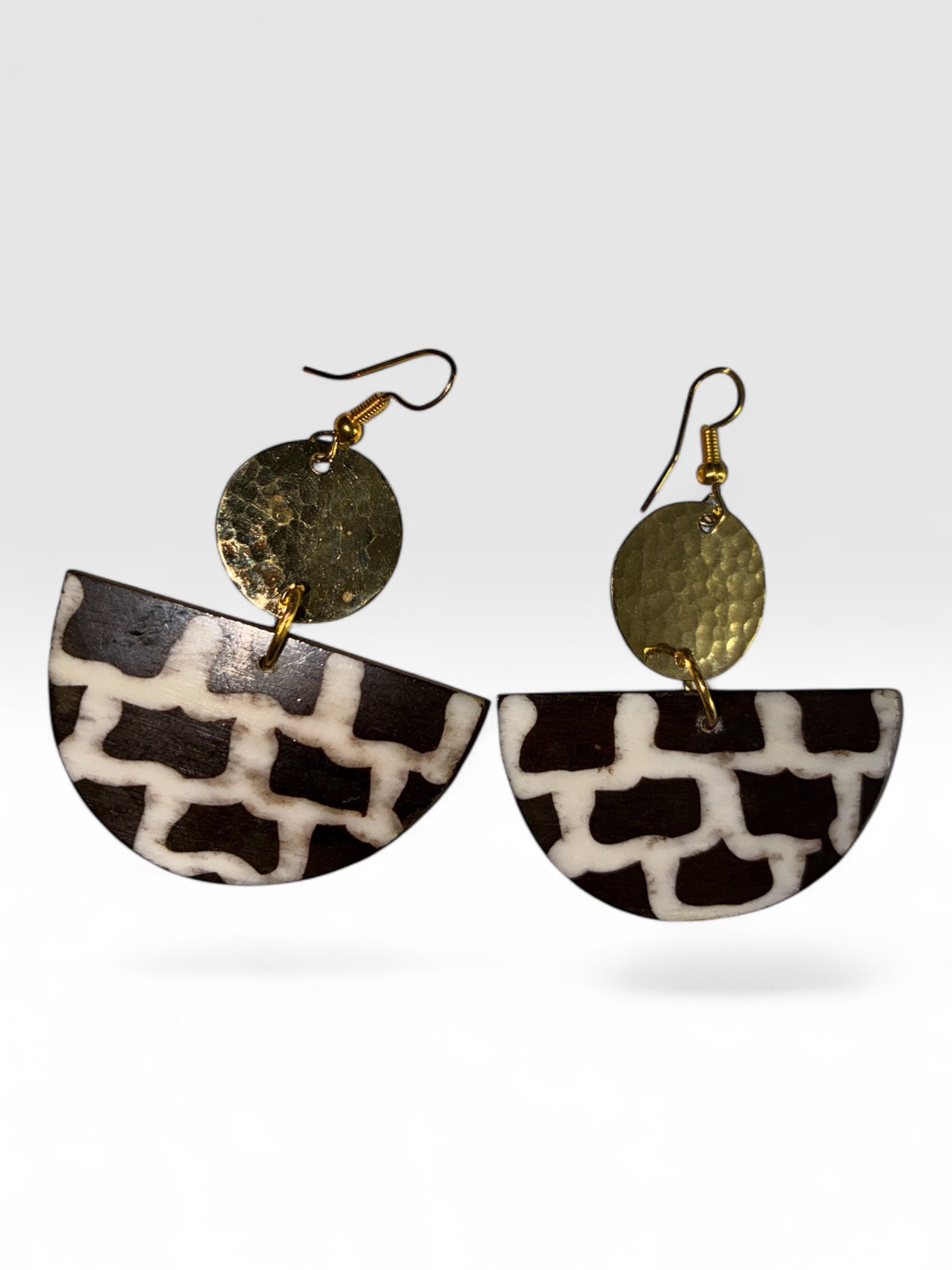 Zuri Contrast Brass Earrings
