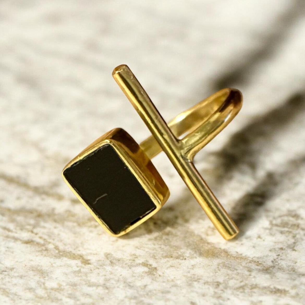 Nairobi Noir Cow Horn Ring