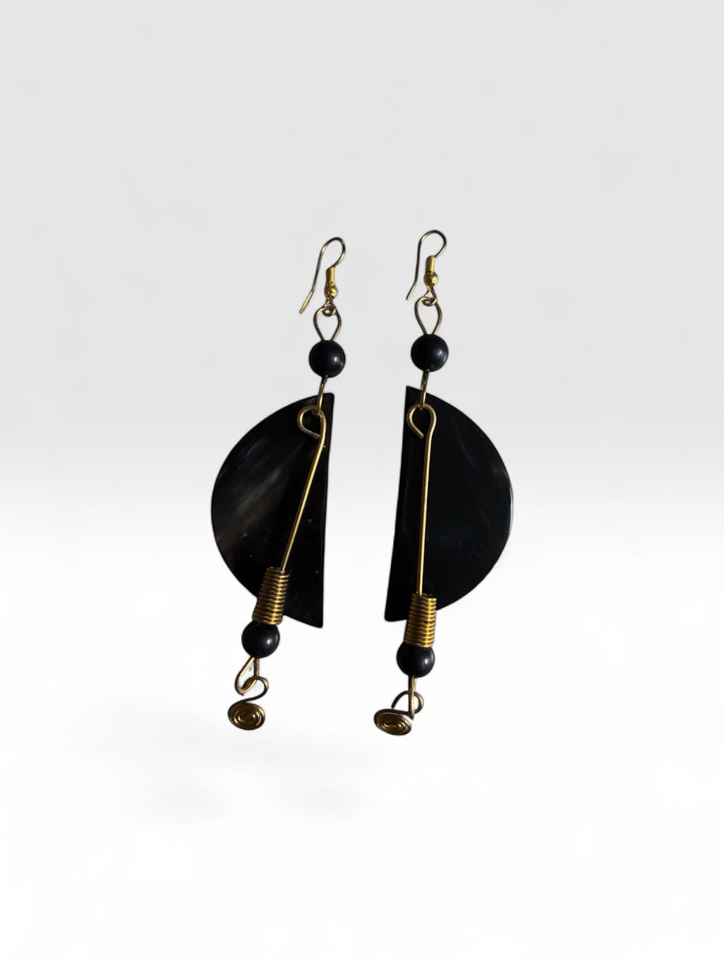 Zuri Scultural Drop Earrings