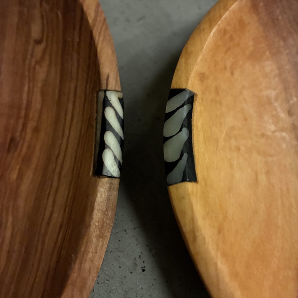 Kenyan Olive Wood Fish Serving Bowls with Bone Inlay – Set of 3 | M4:19