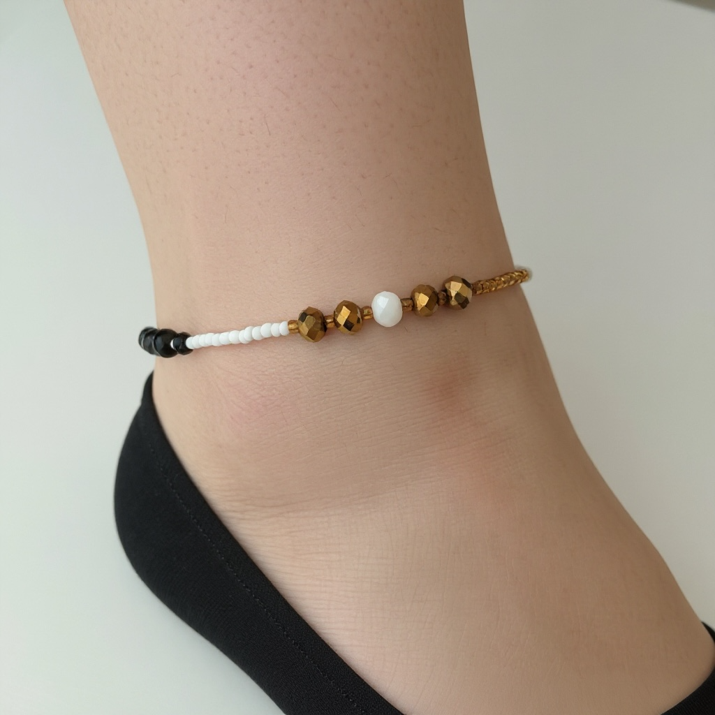 Ivory Noir Sika Anklet