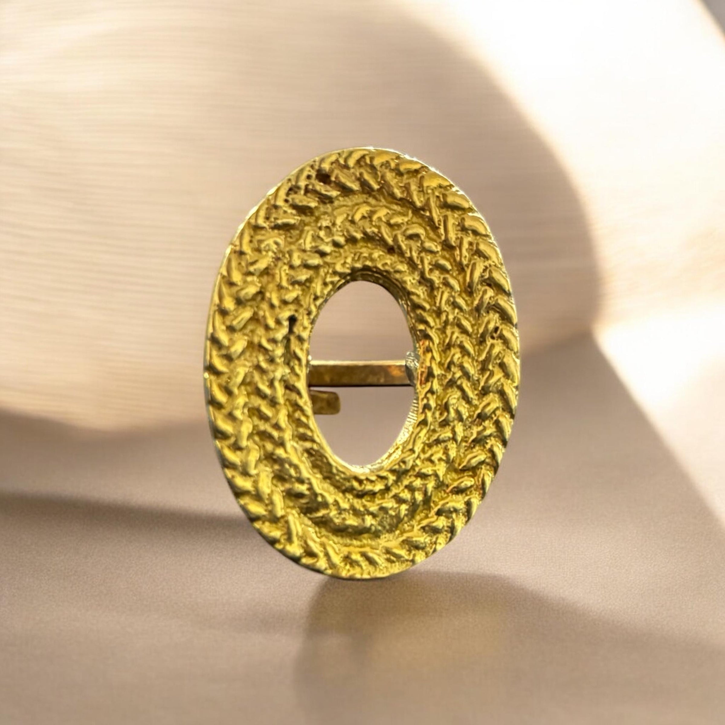 Zahara Halo Brass Ring